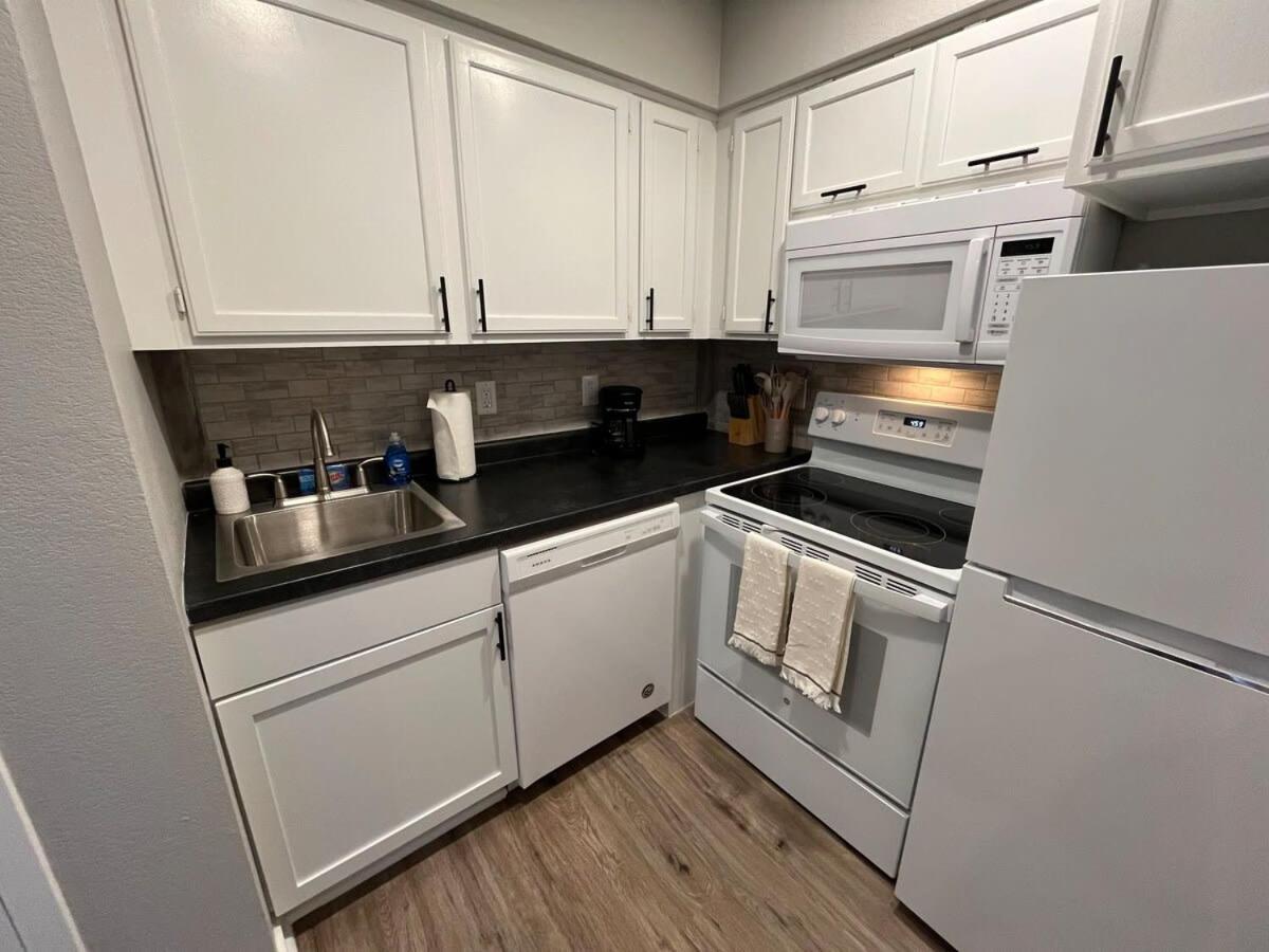 Aksarben 1 Bedroom-Close To I-80 Омаха Екстер'єр фото