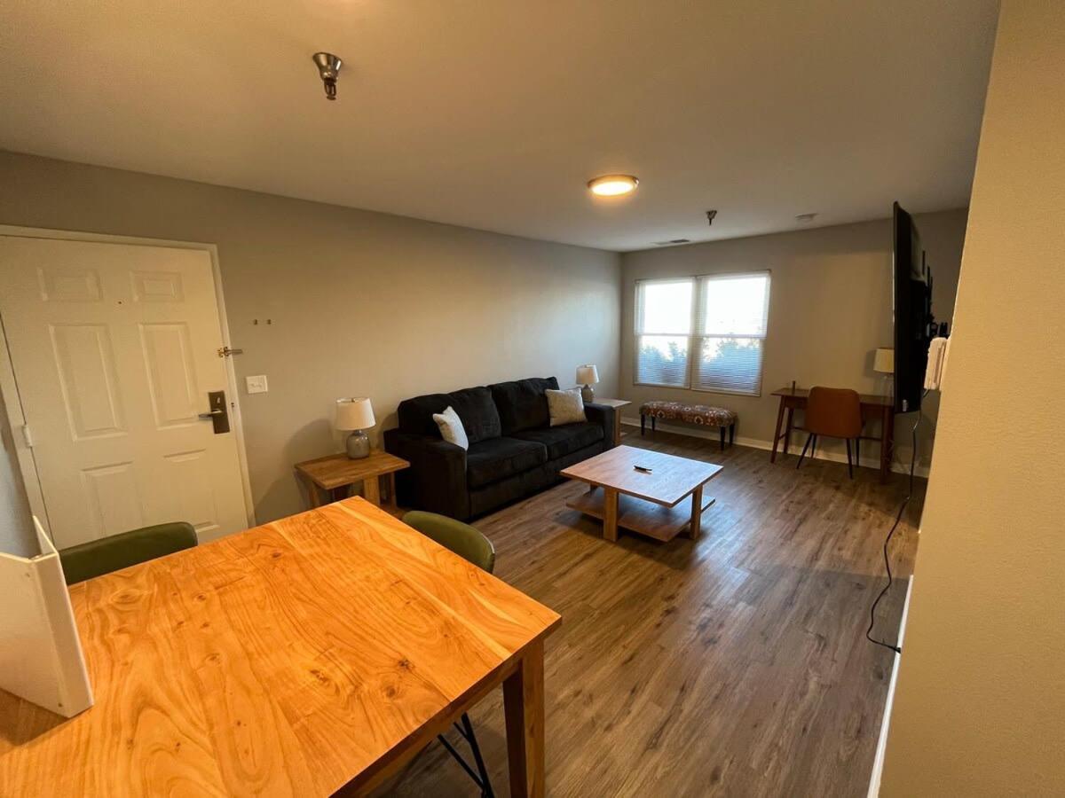 Aksarben 1 Bedroom-Close To I-80 Омаха Екстер'єр фото